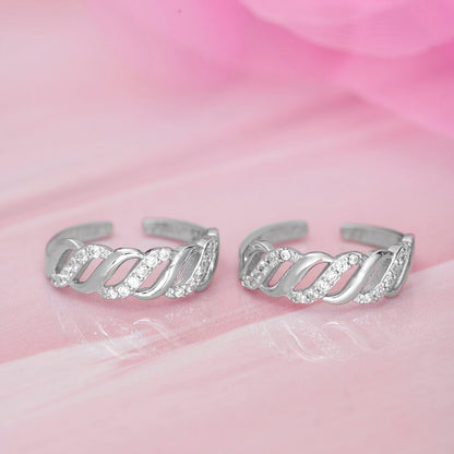 Pair of Making Waves 925 Sterling Silver toe rings for women featuring sparkling studded twist bands – Zavya