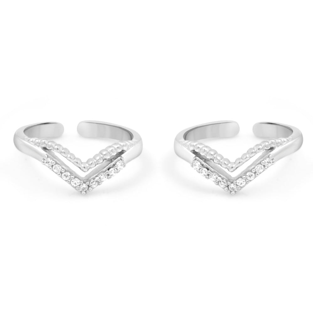 Pair of v-shaped 925 Sterling Silver toe rings for women featuring CZ stones and beaded details – Zavya