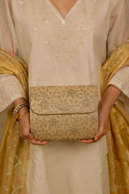 AMYRA - Tarang Flapover Bag - Gold