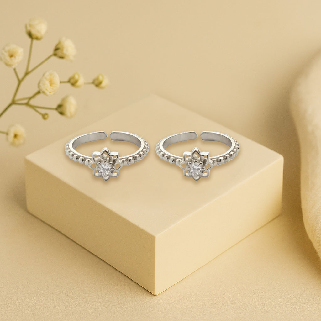 92.5 Sterling Silver Flower Toe Ring