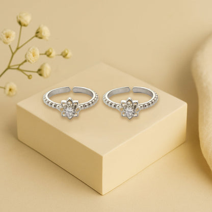 92.5 Sterling Silver Flower Toe Ring