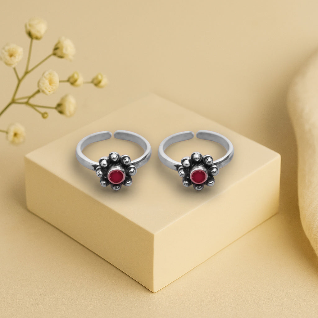 Silver Toe Ring With Red Stone