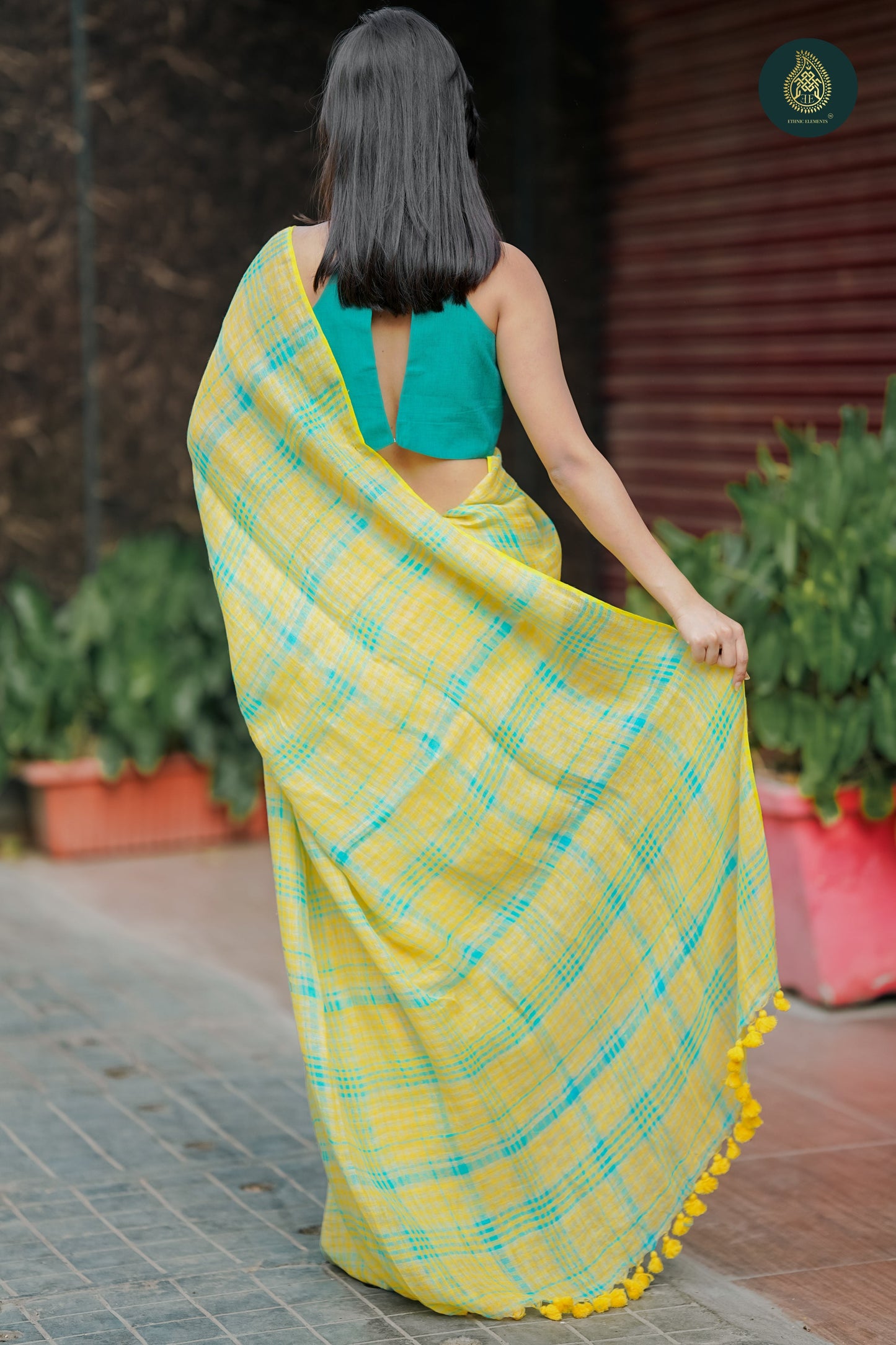 Nimbu Linen Handloom Woven Check Saree