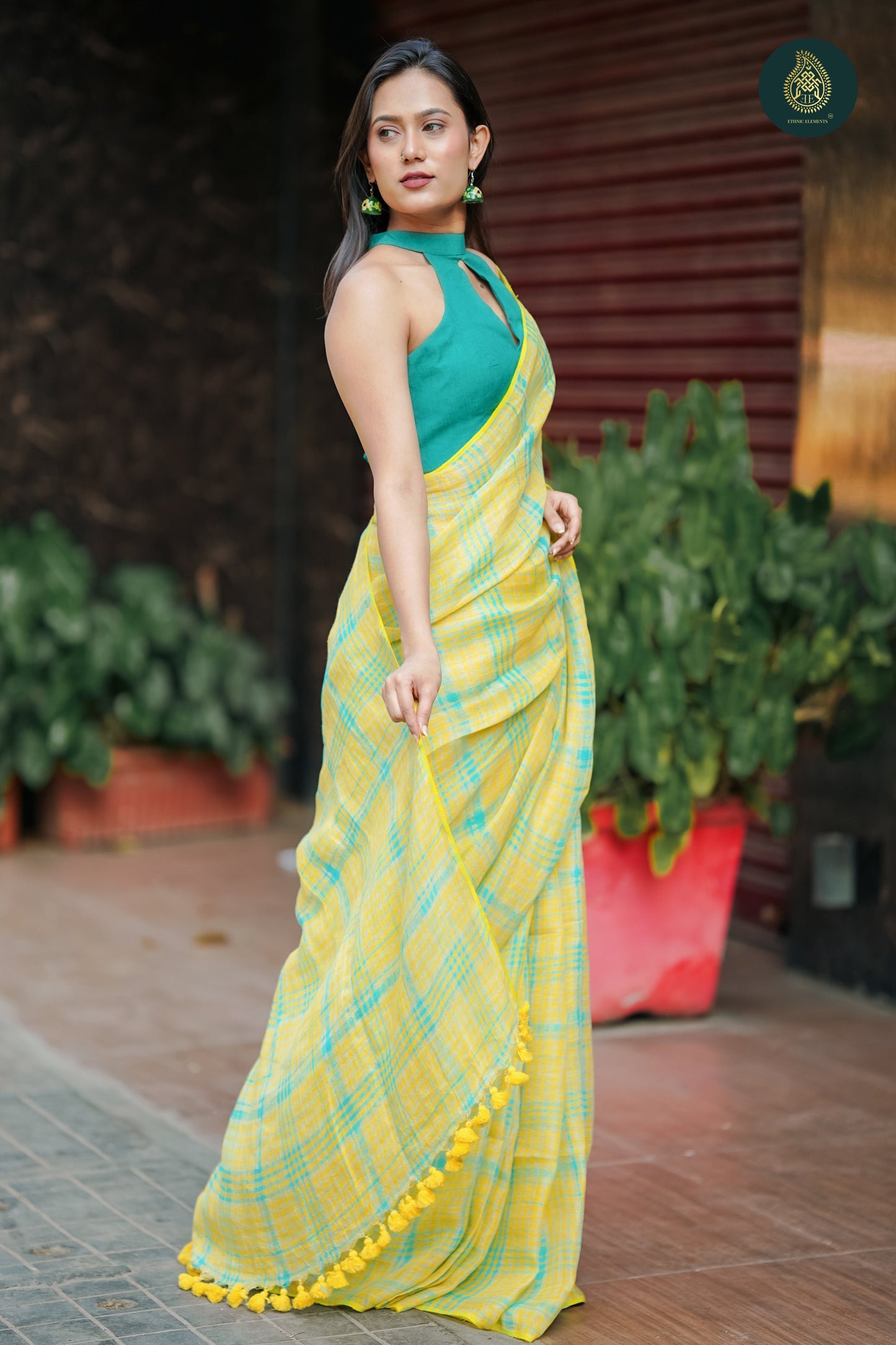 Nimbu Linen Handloom Woven Check Saree