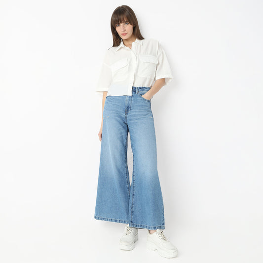 Boxy Fit Short Length Collar Regular Short Shirt