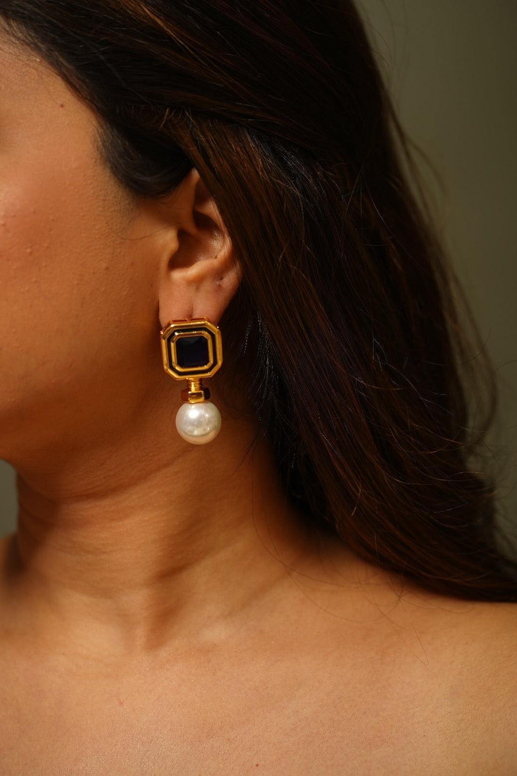 Mavis Party Wear Earrings | Western Earrings - Attrangi