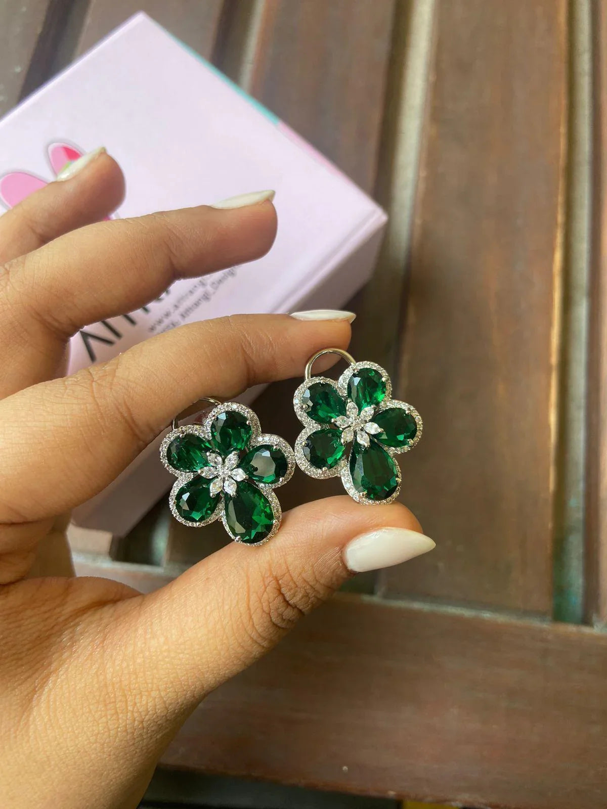 Bauble Floral Mid Sized Diamond Studs