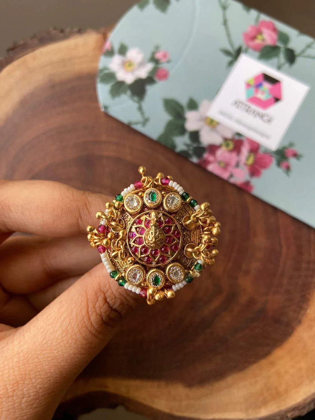Popping Morni Indian Ring | Sone pe Suhaga collection
