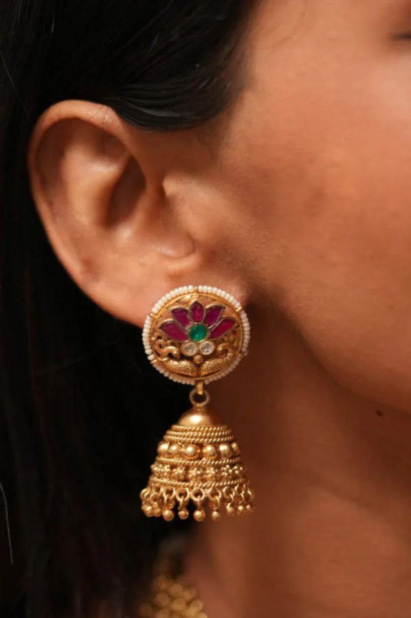 Nirupa Gold Necklace with Mid-Sized Jhumkis | Sone pe Suhaga Collection