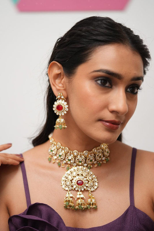 Shruti Moissanite Heavy Gold Choker Set