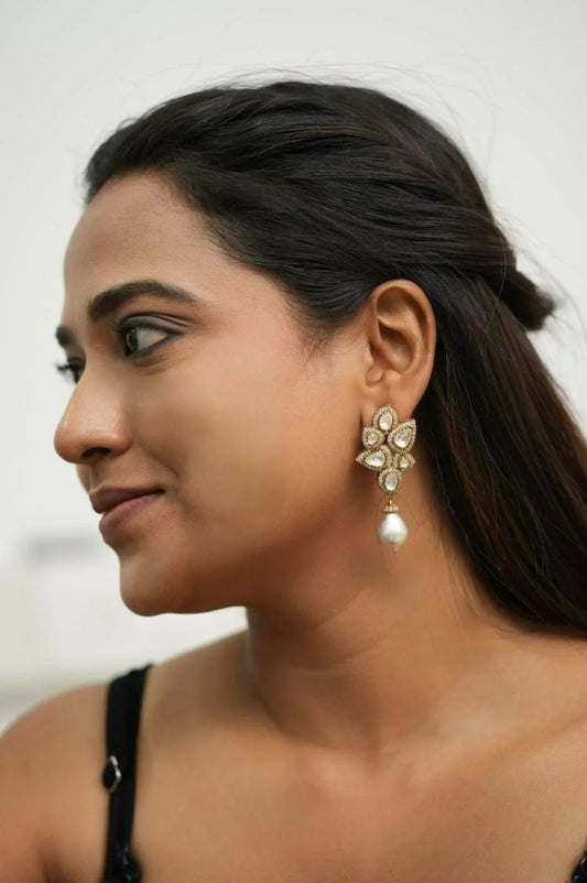 Anika Indian Polki Pearl Antique Gold Earring