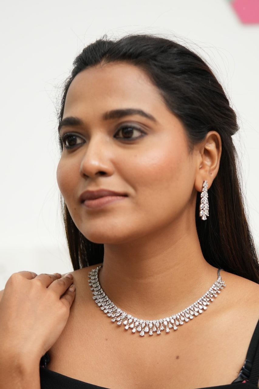 Mini Helen Dainty Diamond Set