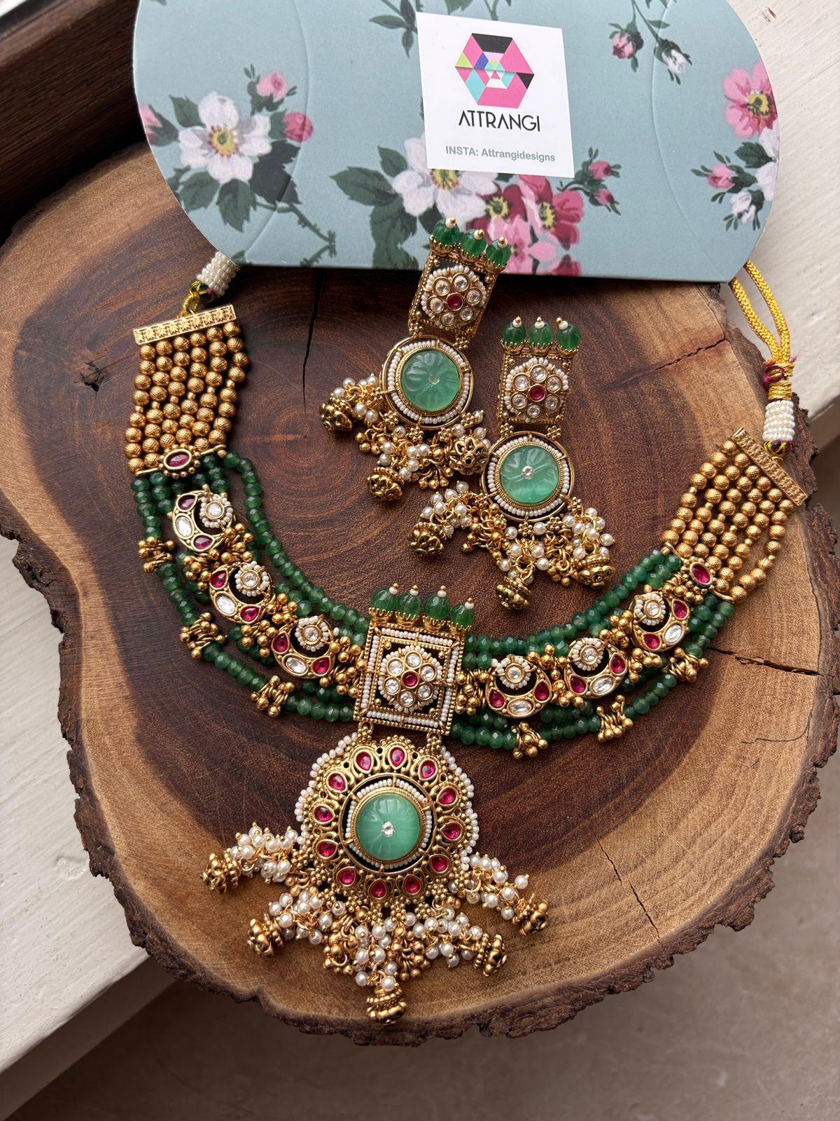 Anjana Crystal Gold Necklace Set | Sone Pe Suhaga
