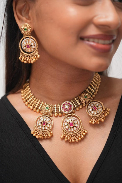 Devahuti Traditional Gold Necklace Set | Sone Pe Suhaga