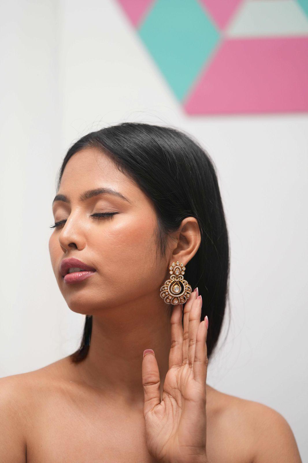 KinniNaari Mid Sized Moissanite Polki Chandbali Earrings