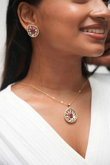 Raveena Moissanite Gold Polki Pendant Set