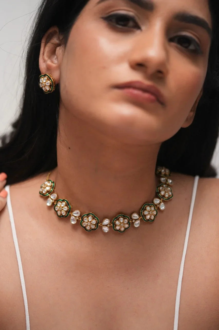 Pyaari Bindu Meenakari Delicate Polki Choker| Necklace Set