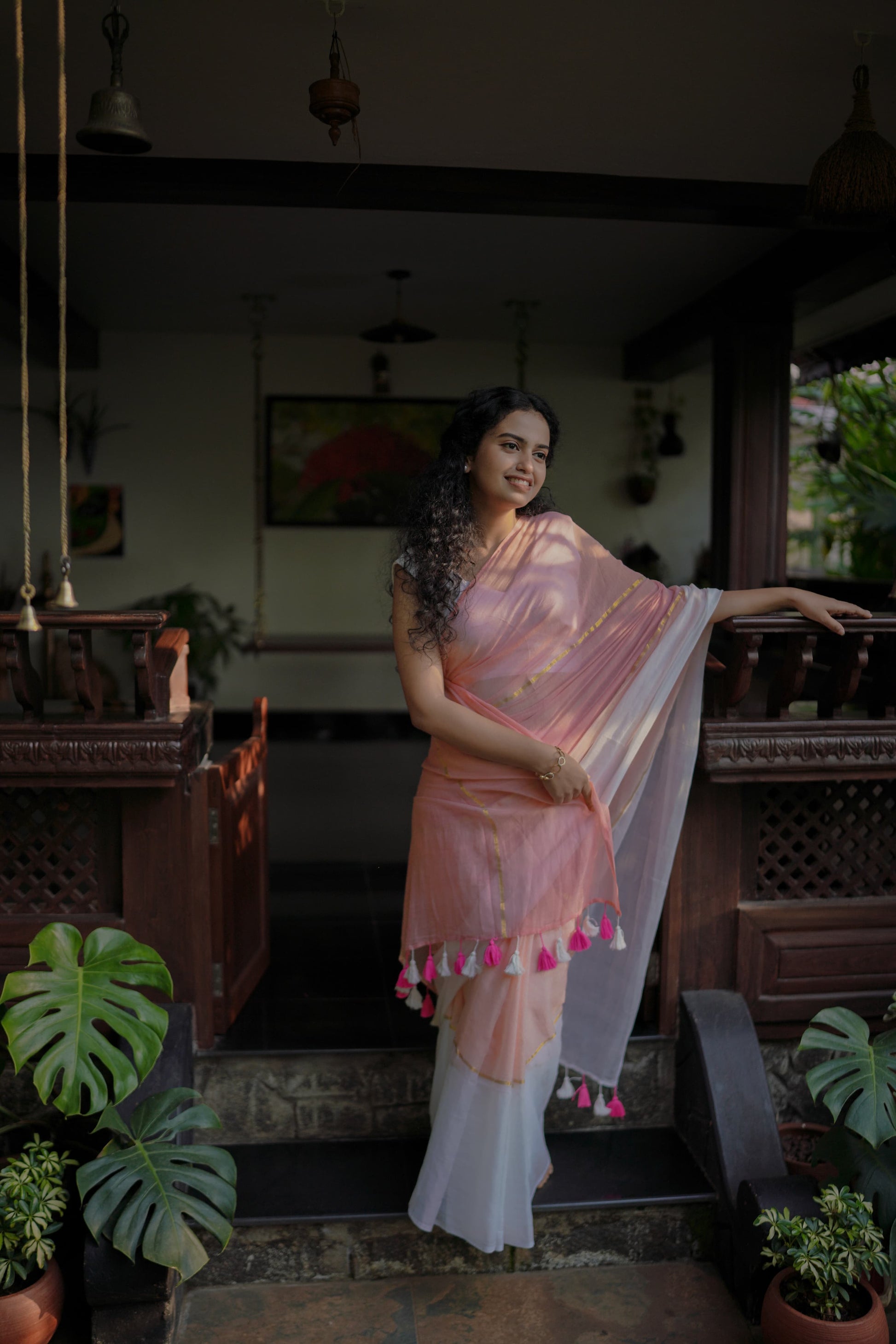 Woven Mul Cotton Handloom Saree - Pink Ombre
