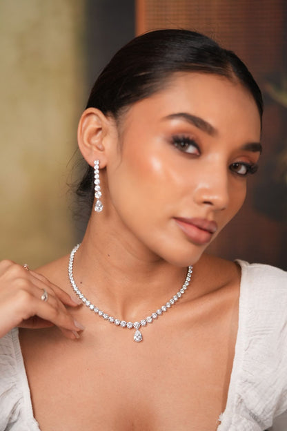 Lisa Round Solitaire Diamond Necklace With Pear Drop