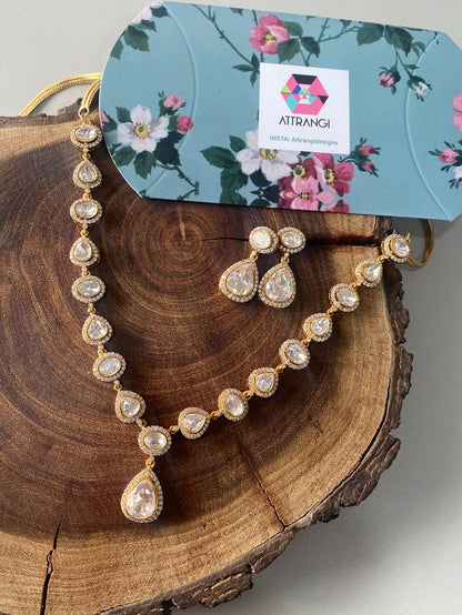 Preeti Classic Uncut Moissanite Polki Set