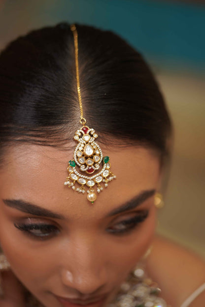 Sarva Gun Sampann Red Green Bridal Moissanite Heavy Set