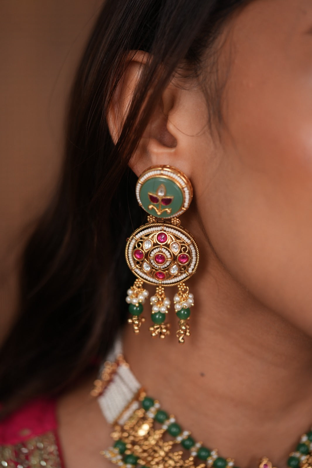 Shivapriya Heavy Traditional Gold Necklace Set | Sone Pe Suhaga