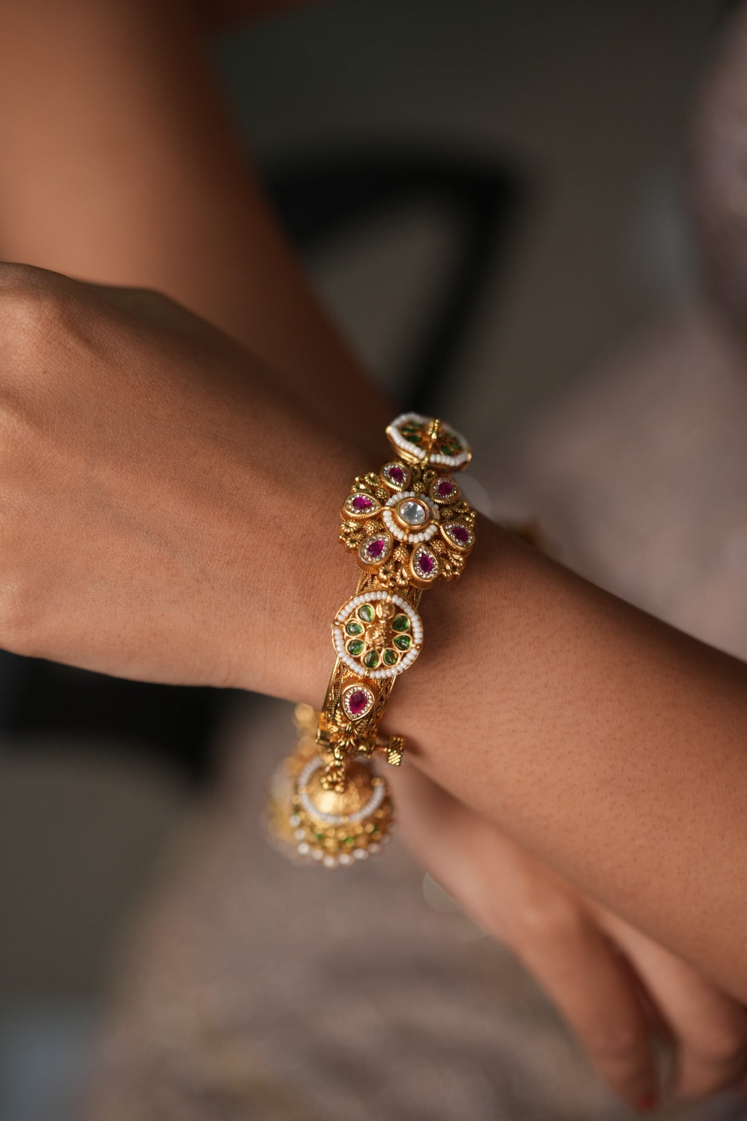 Nita Kalire Gold Traditional  Kada | Sone Pe Suhaga