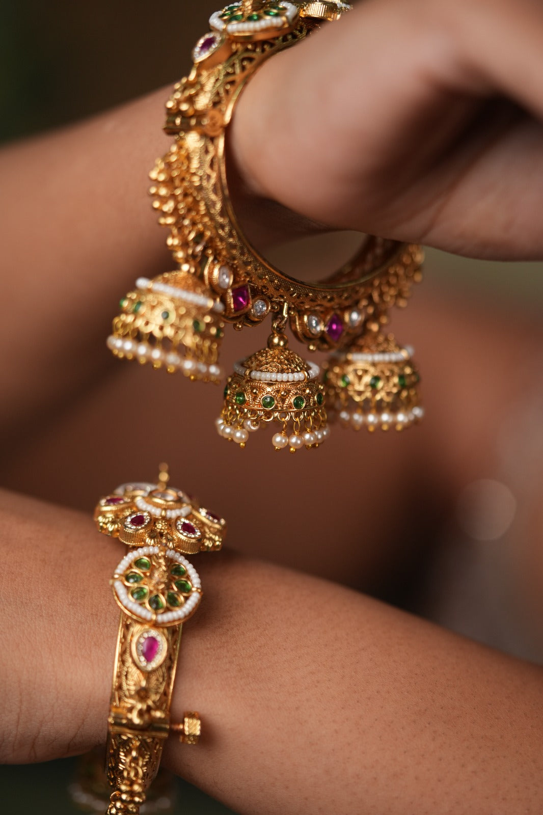 Nita Kalire Gold Traditional  Kada | Sone Pe Suhaga