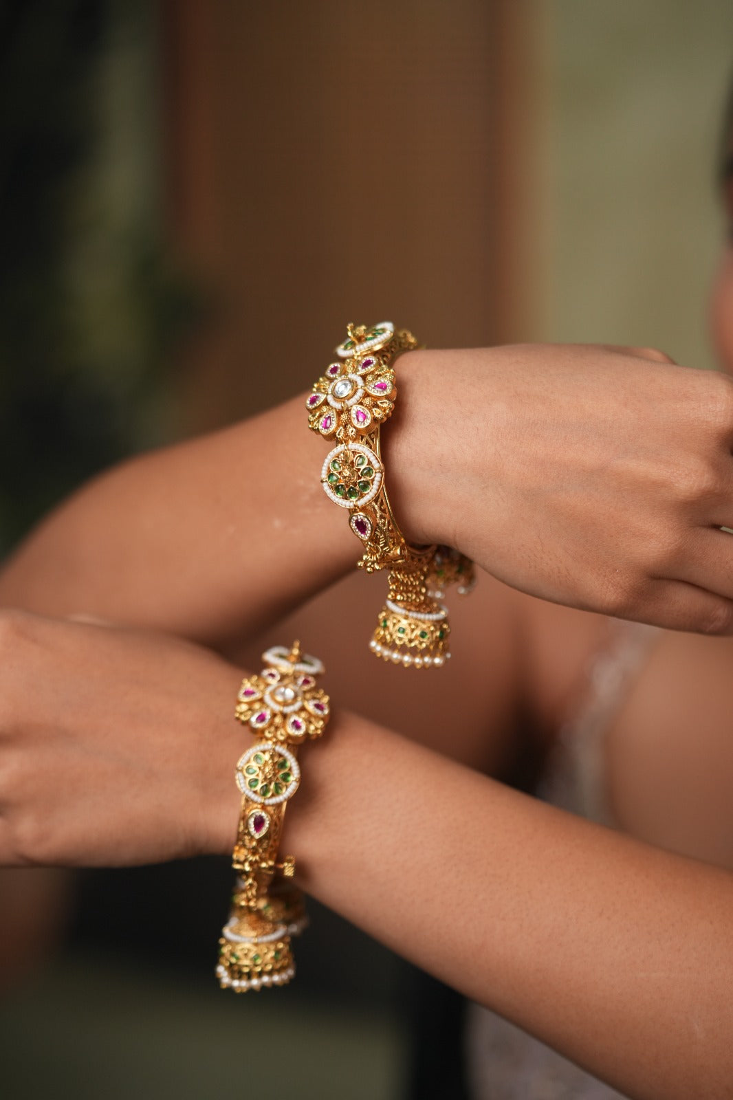 Nita Kalire Gold Traditional  Kada | Sone Pe Suhaga