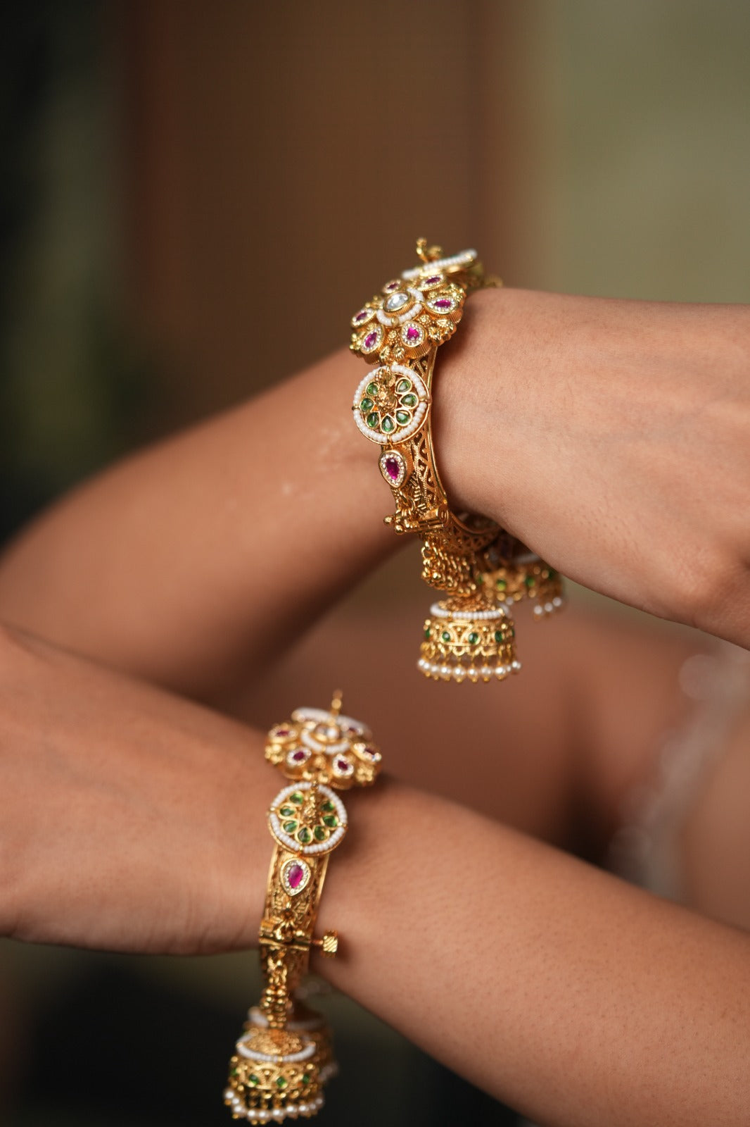 Nita Kalire Gold Traditional  Kada | Sone Pe Suhaga