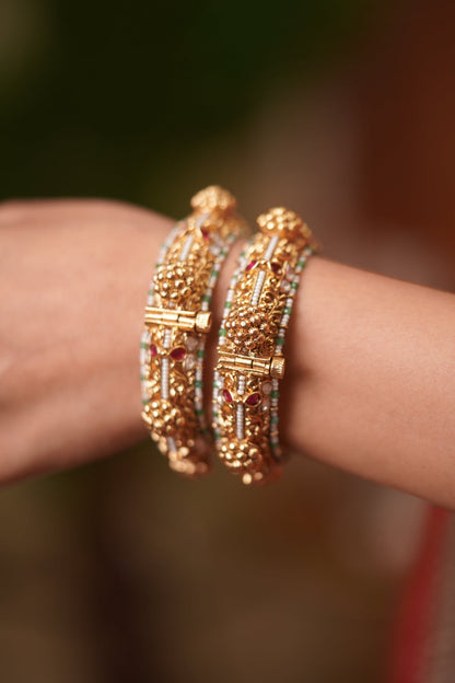 Jiva Gold Gokhru Style Pacheli Bangle | Kada | Sone Pe Suhaga