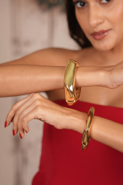 Golden Whirl Party Wear Bracelet