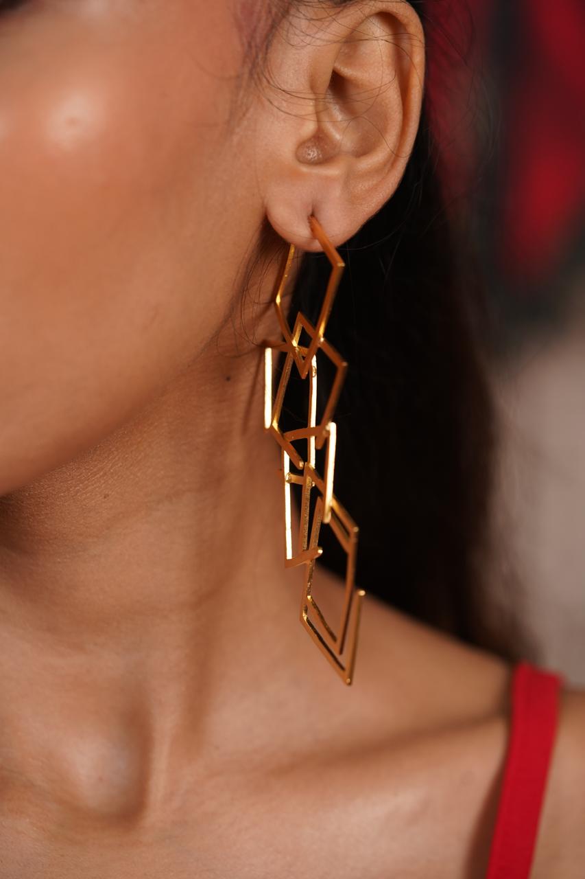 Edgy Rectangle Gala Earring