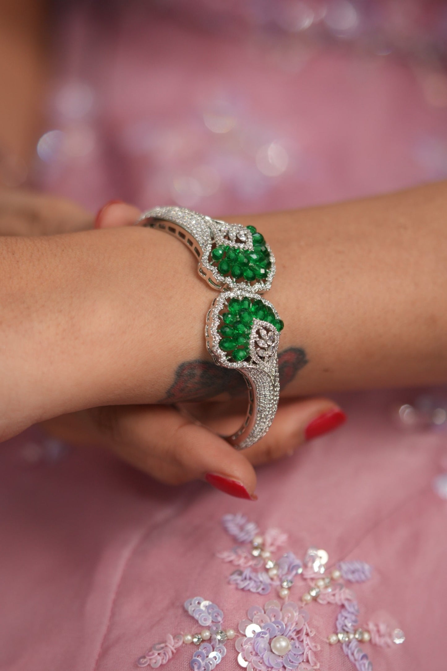 Twin Bloom Pastel Beaded Diamond Openable Bracelet | LaLa Land 2.0