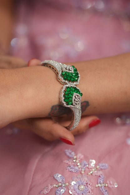 Twin Bloom Pastel Beaded Diamond Openable Bracelet | LaLa Land 2.0