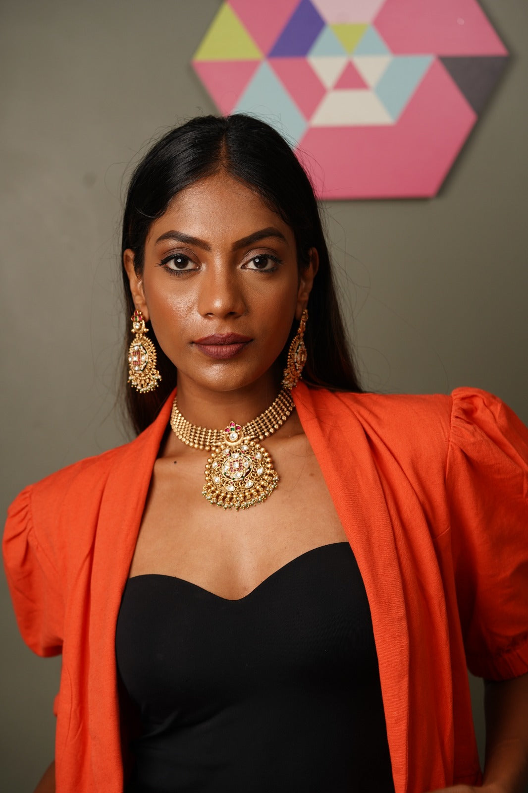 Sangeeta Gold Necklace with Big Earrings | Sone Pe Suhaga Collection