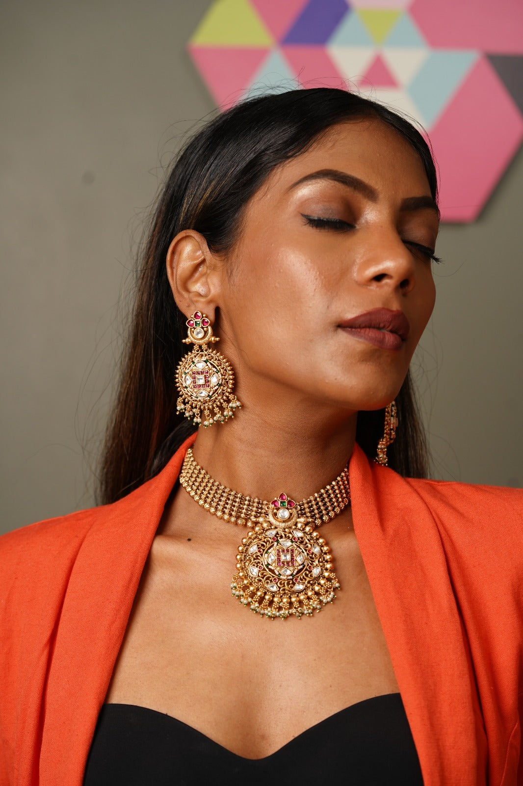 Sangeeta Gold Necklace with Big Earrings | Sone Pe Suhaga Collection