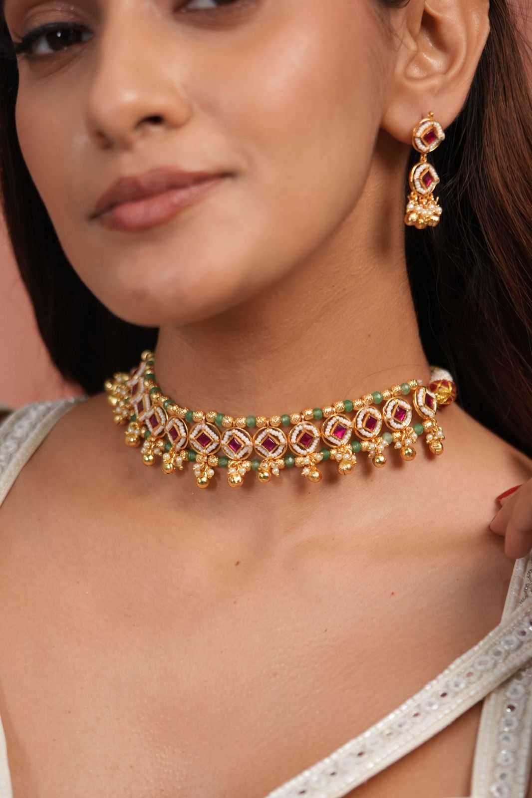 Madhumati Gold Classic Choker Set | Sone Pe Suhaga