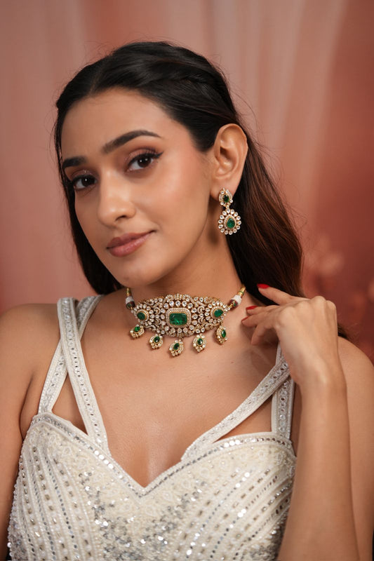Devi Polki Emerald Classic Choker Set