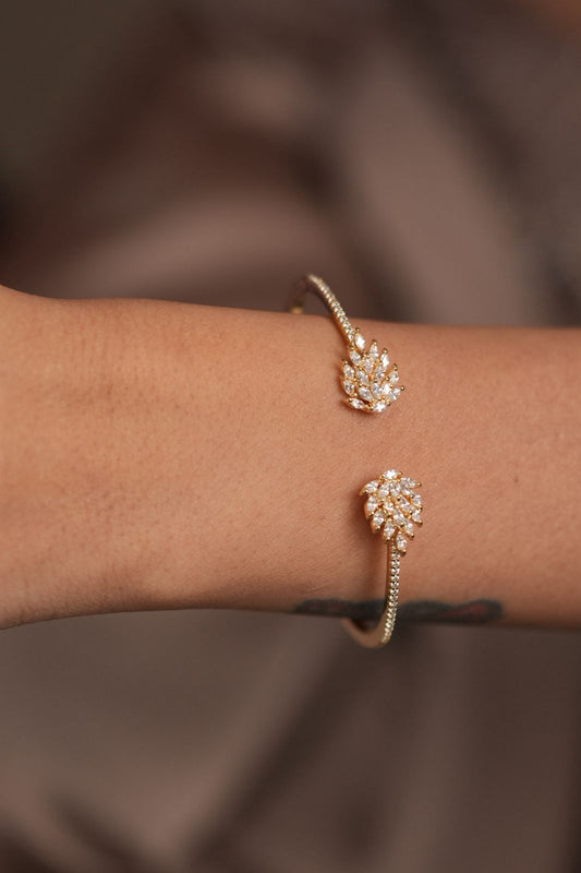 Crowning glory diamond daily wear thin bracelet