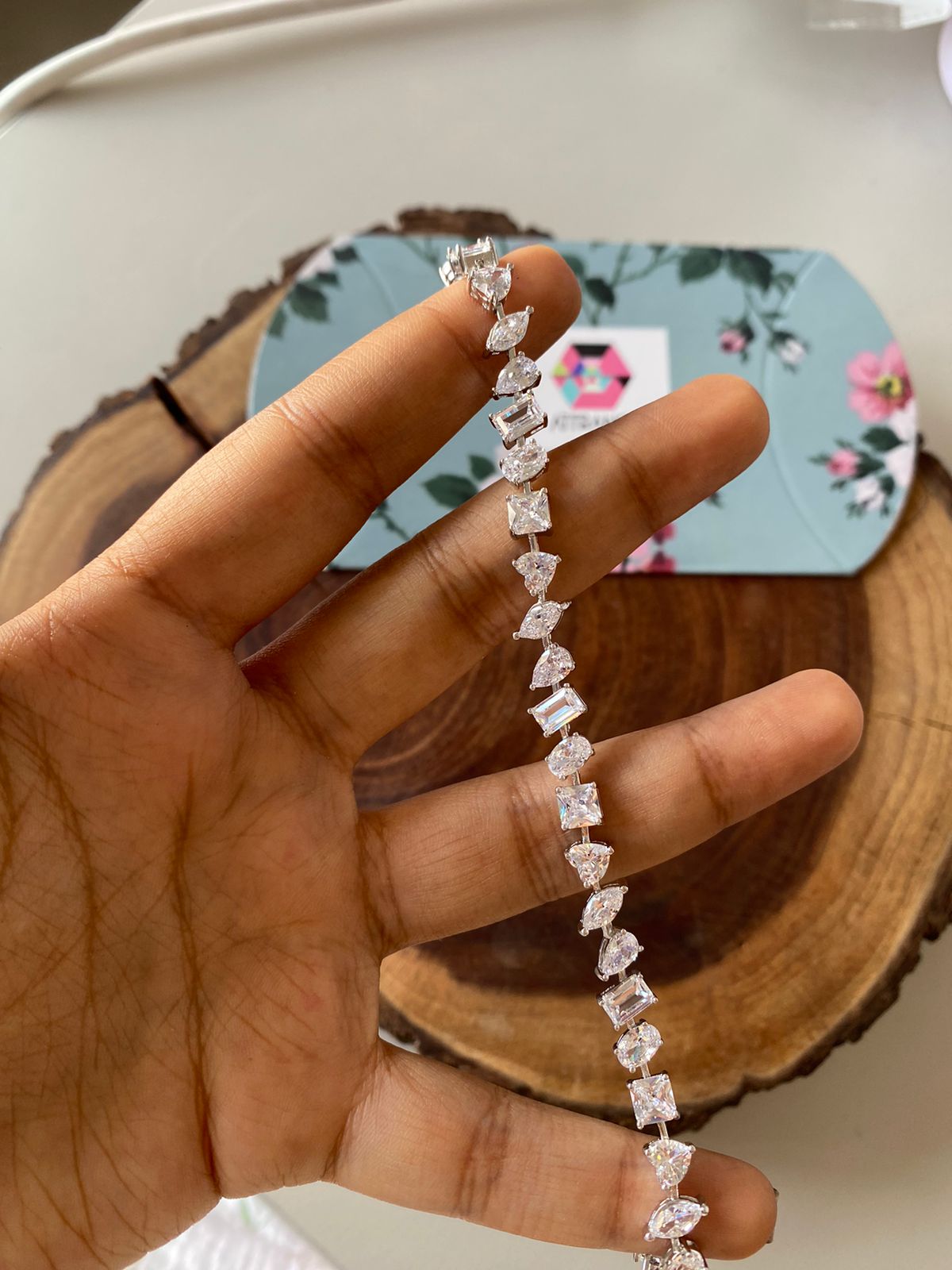 Viral 30 cent Multi Solitaire Diamond Tennis Bracelet