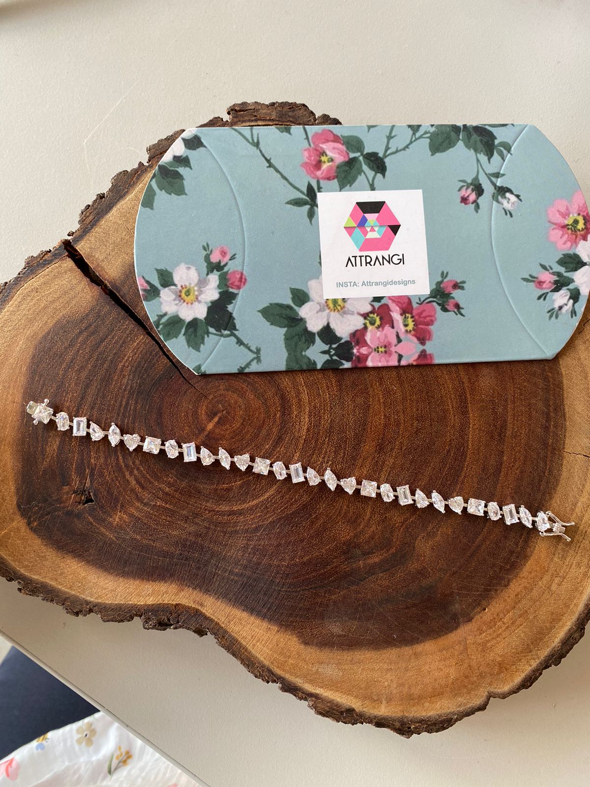 Viral 30 cent Multi Solitaire Diamond Tennis Bracelet