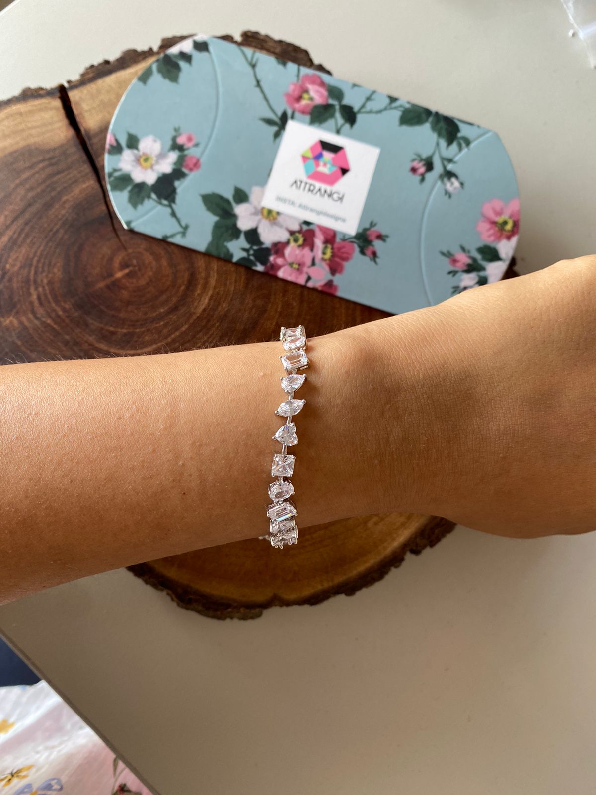 Viral 30 cent Multi Solitaire Diamond Tennis Bracelet
