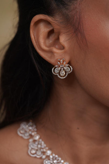 Soft Romance Diamond Necklace set with studs