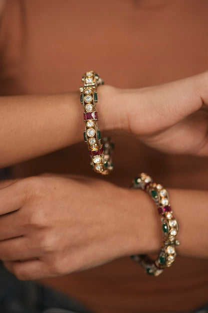 Samohar Moissanite Polki Gajra Pacheli Indian Bangle Set | Ruby Green