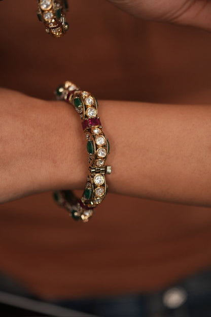 Samohar Moissanite Polki Gajra Pacheli Indian Bangle Set | Ruby Green