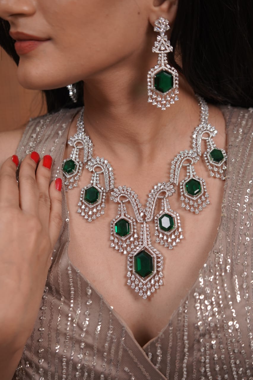 Femilia Oversized Super Heavy Bridal Diamond Set