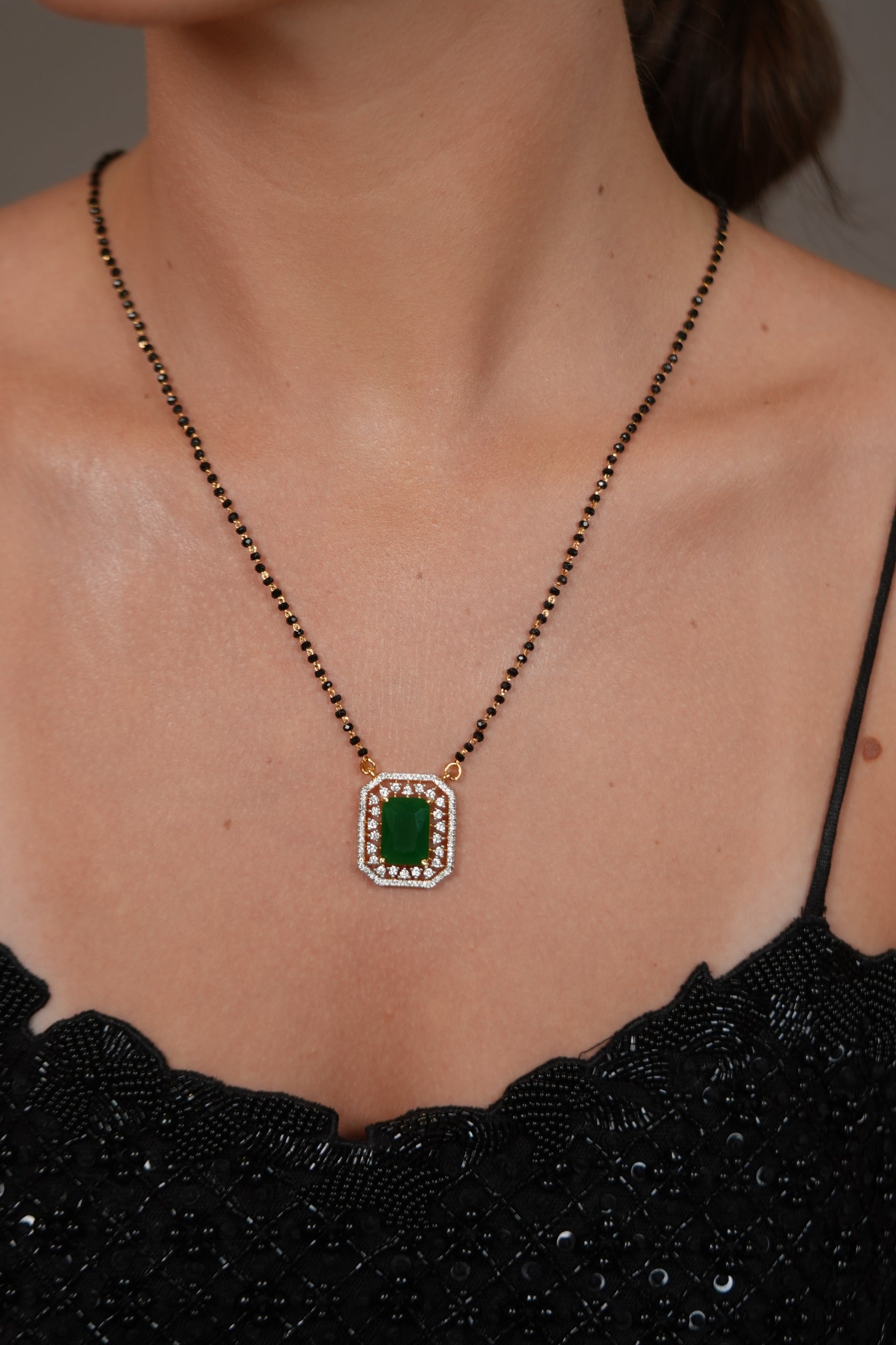 Sumangal Single Line Diamond Mangalsutra|  Coloured Stone