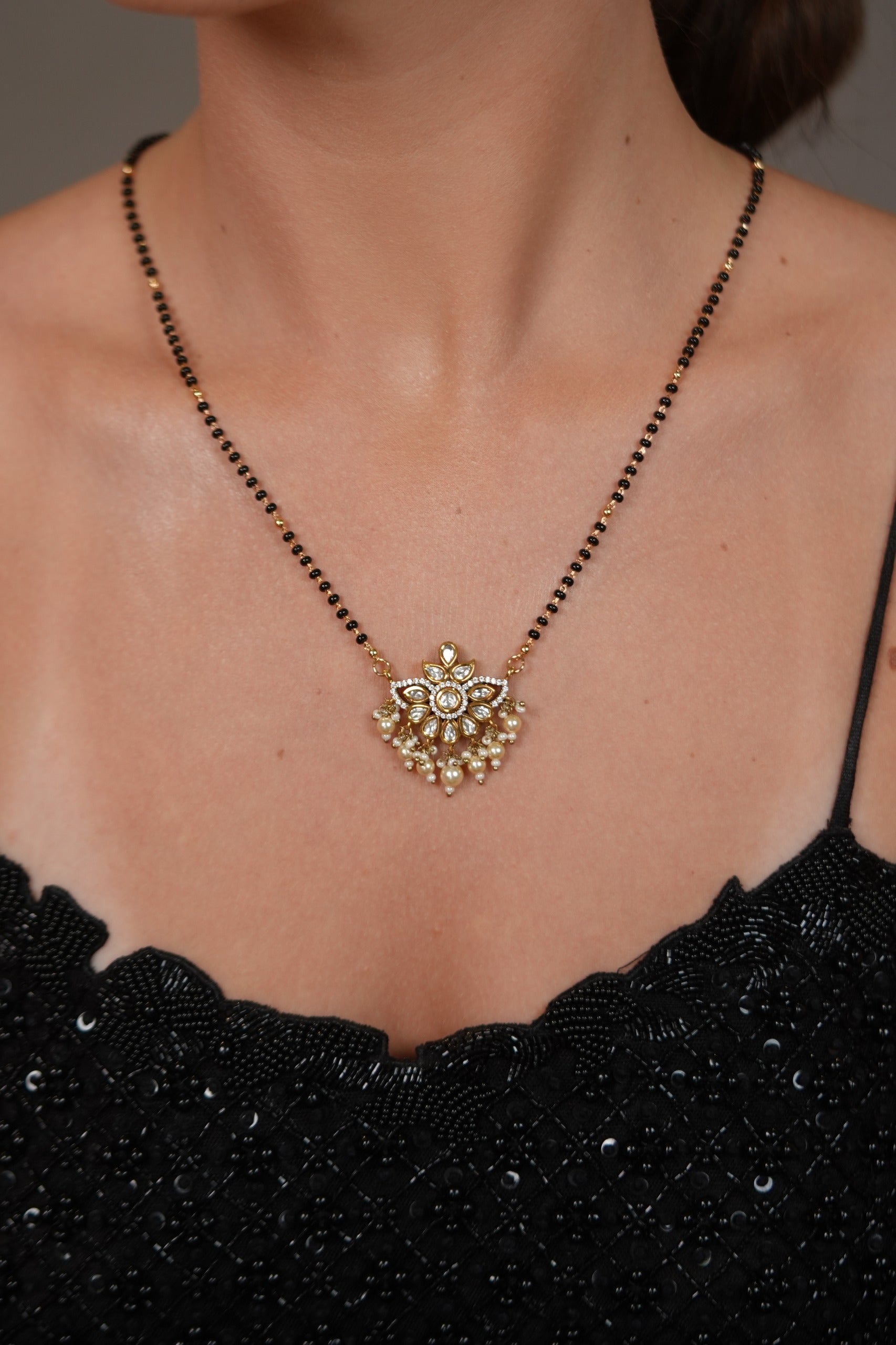 Vilinda Polki Moissanite Antique Gold Mangalsutra | Daily Wear
