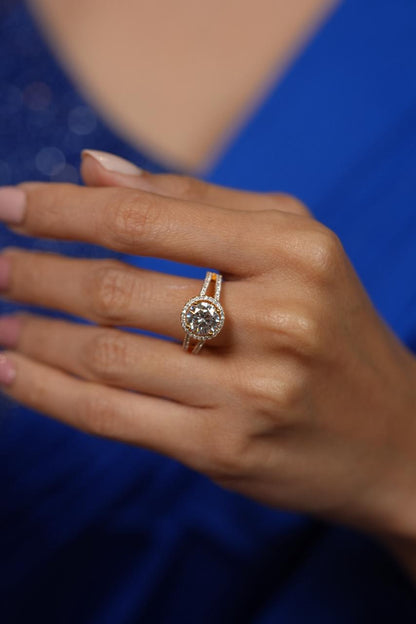 Parallel Band 2.5 Carat Diamond Solitaire Ring